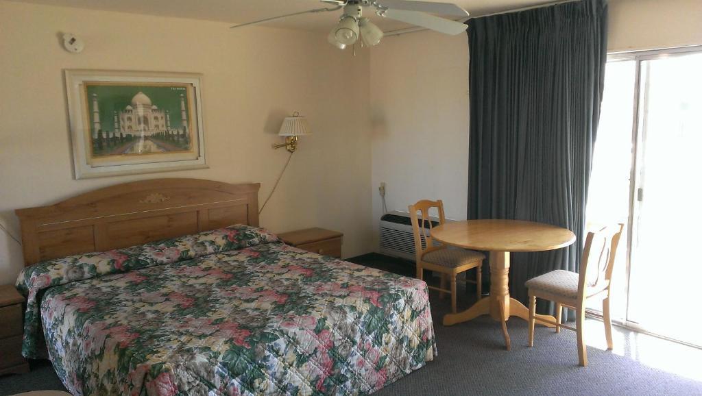 Royal Motor Inn ユマ 部屋 写真